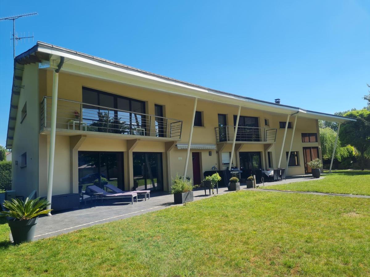 Villa Courtisols Exterior photo